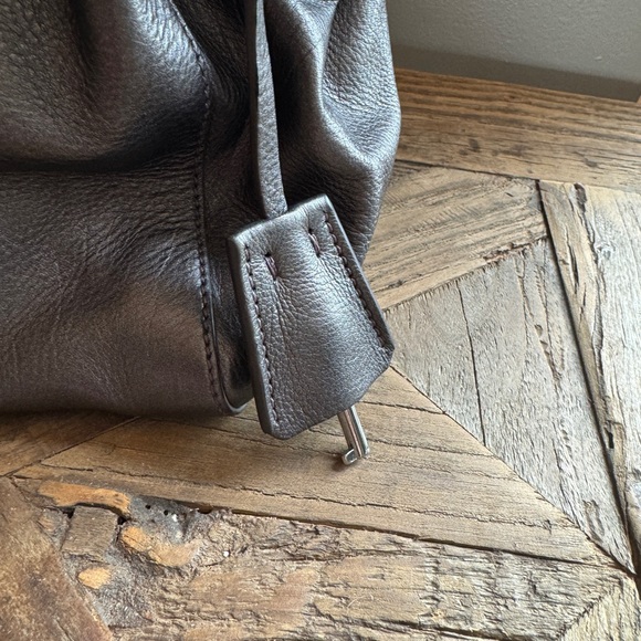 Prada Piombo Royal Calf Easy Leather Foldover - Small Shoulder Bag - Picture 5 of 10